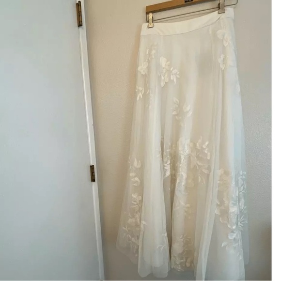 ASOS Edition Floral Embroidered Mesh Full Skirt - XS / 4 (runs small) - NEW! - Picture 7 of 9
